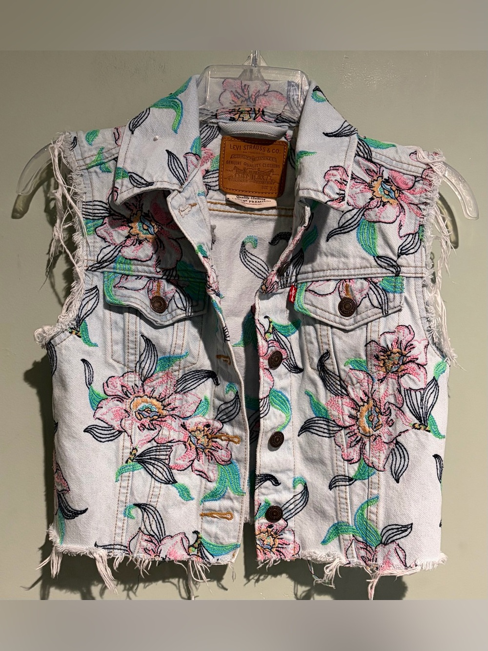 Levi’s Premium Embroidered Floral Denim Crop Vest
